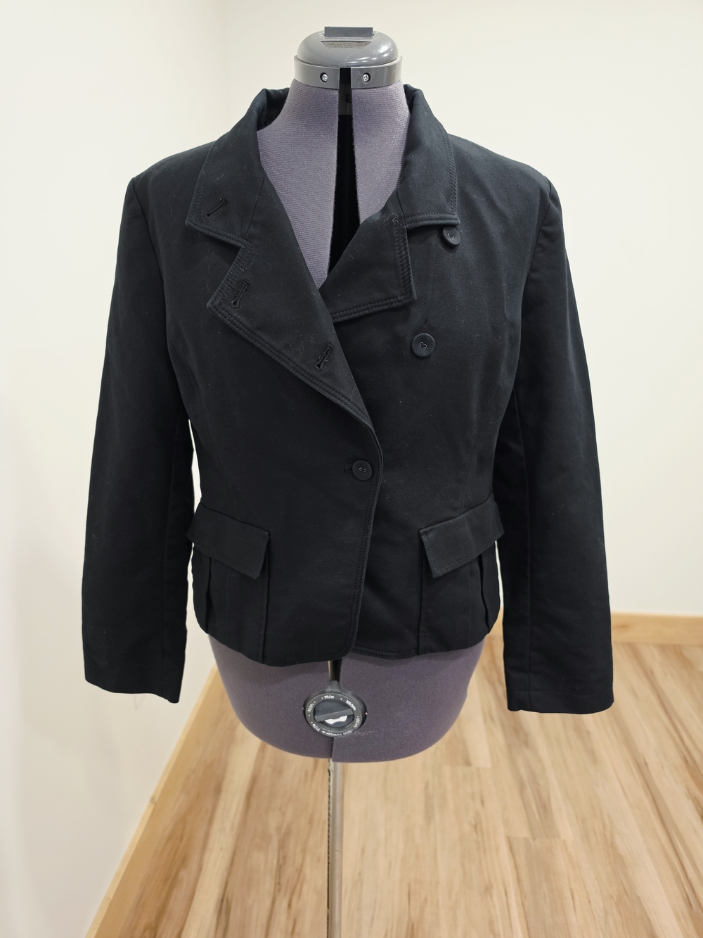 New York & Company Black Cropped Double-Breasted Blazer Jacket